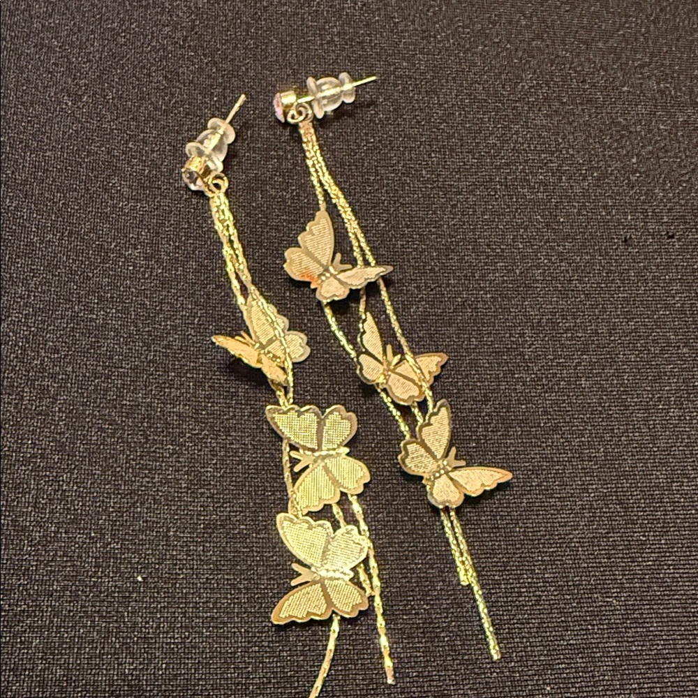 Elegant Gold Butterfly Dangle Earrings